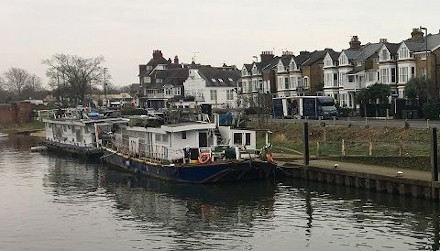 TwoThamesBarges